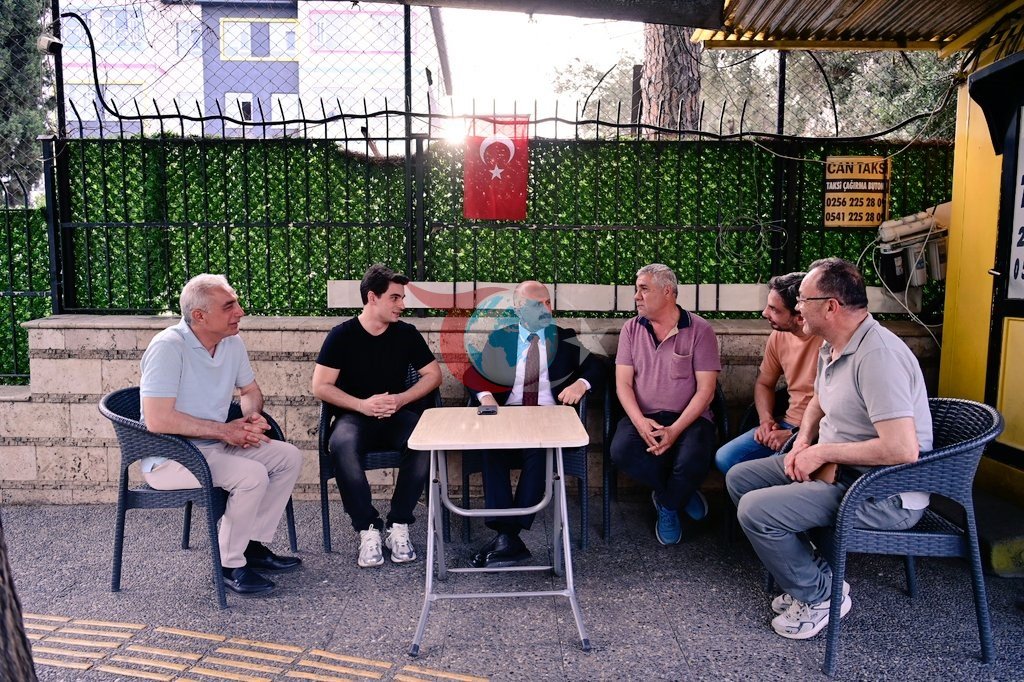 Vali Varol'dan Taksici Esnafına Ziyaret: Efeler'de Buluşma