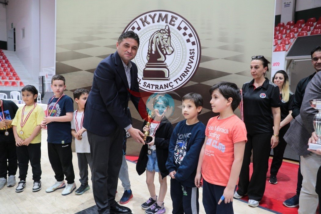 Satranç Tutkunları Aliağa'da Heyecanla Buluştu
