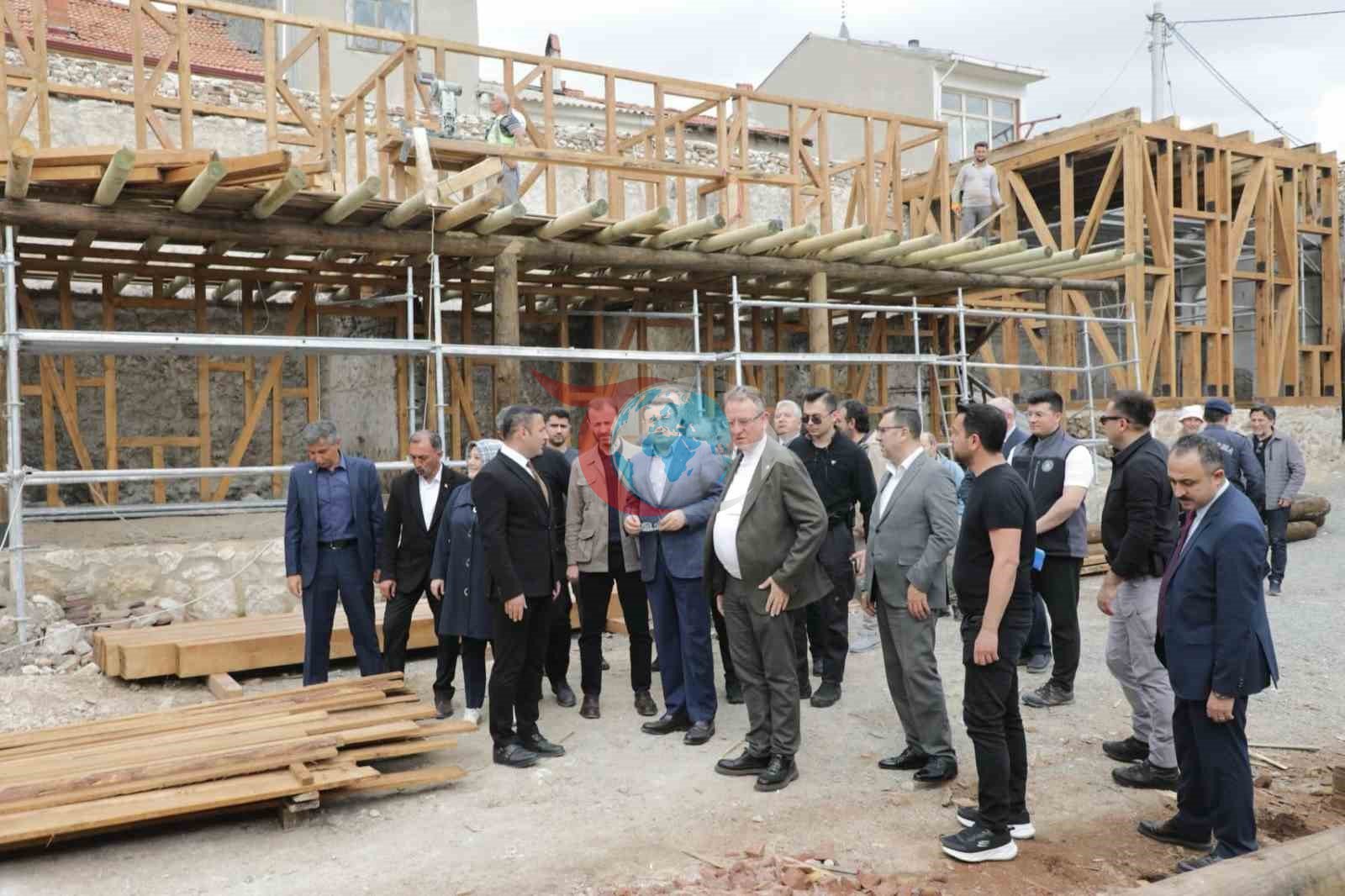 Kütahya Valisi Işın'dan Emet'te Tarihi ve Sosyal İncelemeler