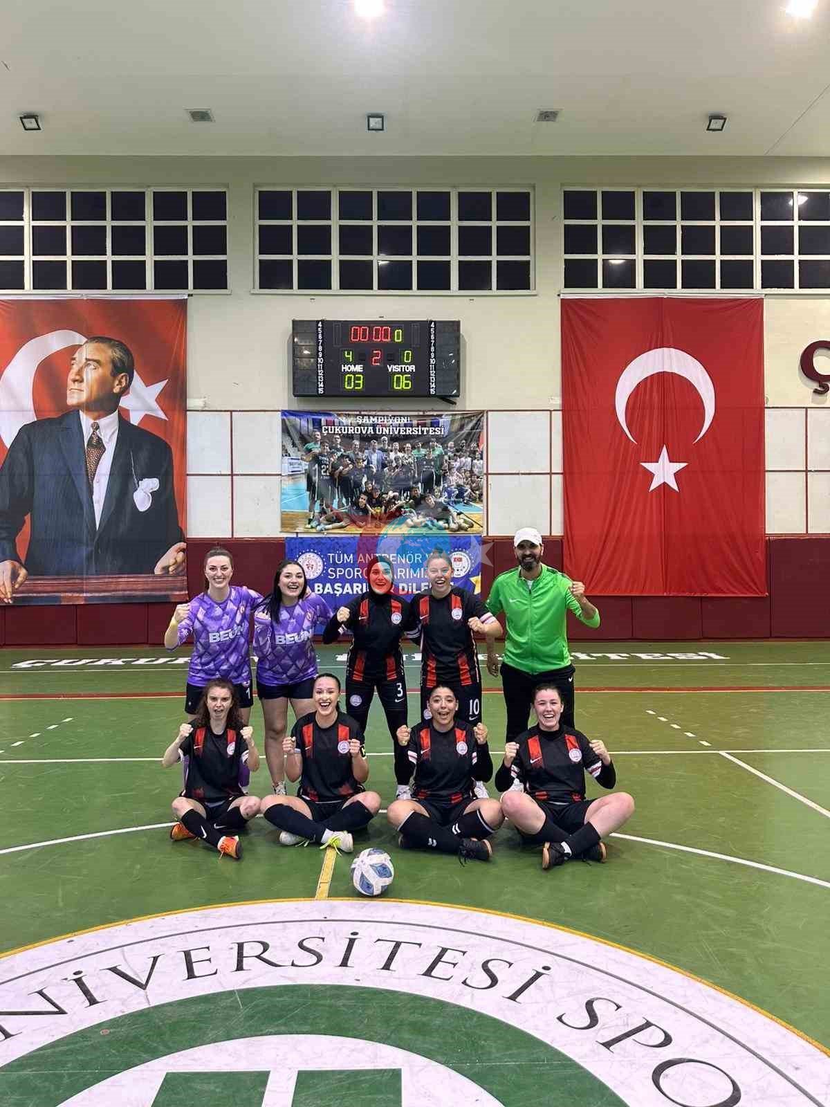 BEUN’dan tarihi başarı: Kadın Salon Futbol Takımı adını ilk kez Süper Lig’e yazdırdı