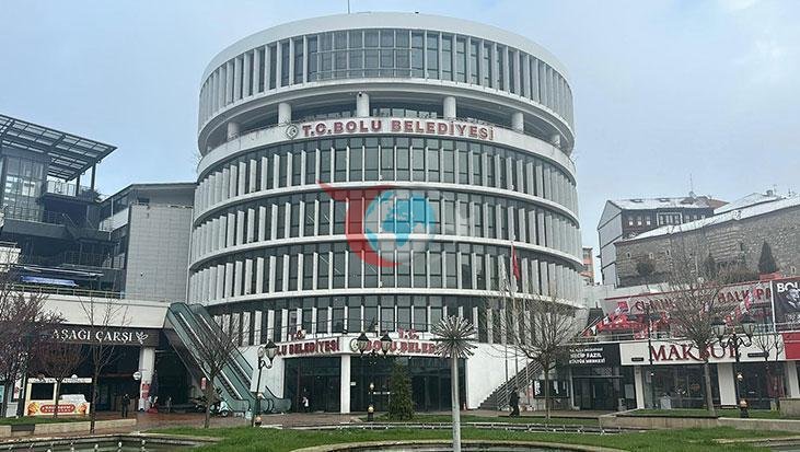 Bolu Belediyesi ve Bol-Tur A.Ş.'ye Şafak Baskını: Jandarma Harekete Geçti