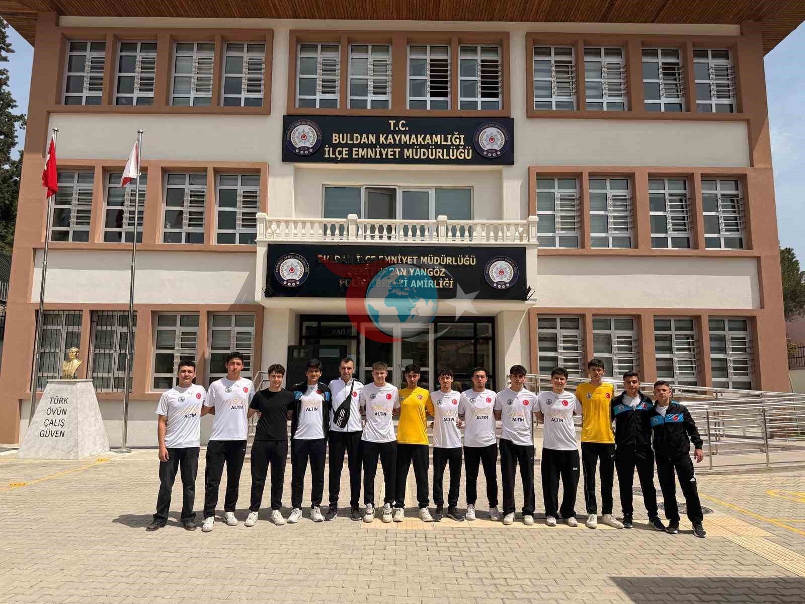 Buldan Dörteylül Futbol Takımı Çeyrek Finalde