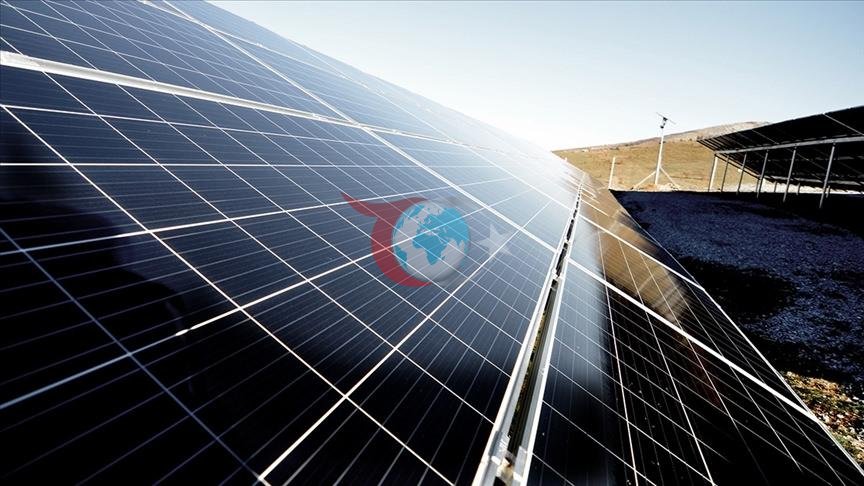 Türkiye'de enerji devrimi: Güneşten tarihi rekor geldi!