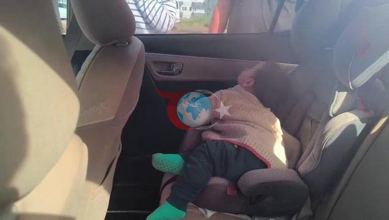 Kilitli otomobilde mahsur kalan 1,5 yaşındaki bebeğe itfaiye yetişti Annenin gözyaşları kamerada