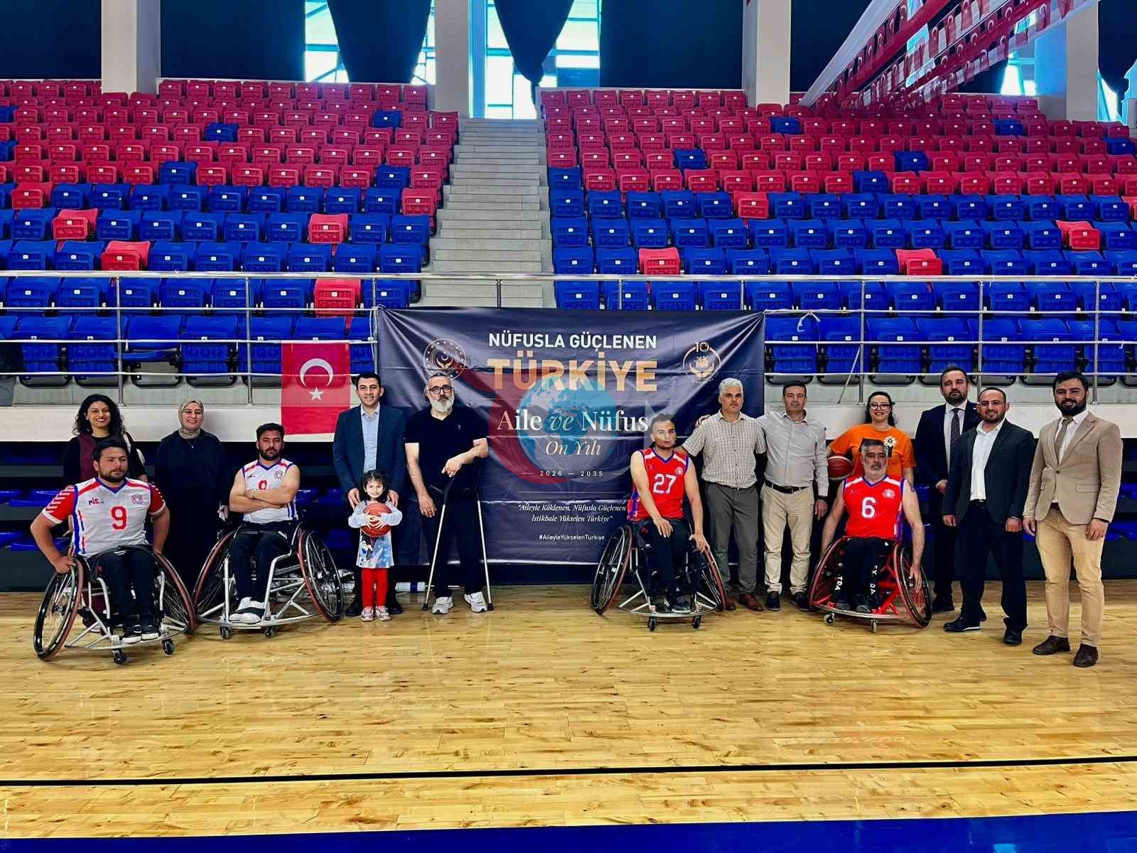 Niğde'de Engelliler Haftası'nda Anlamlı Spor Etkinliği