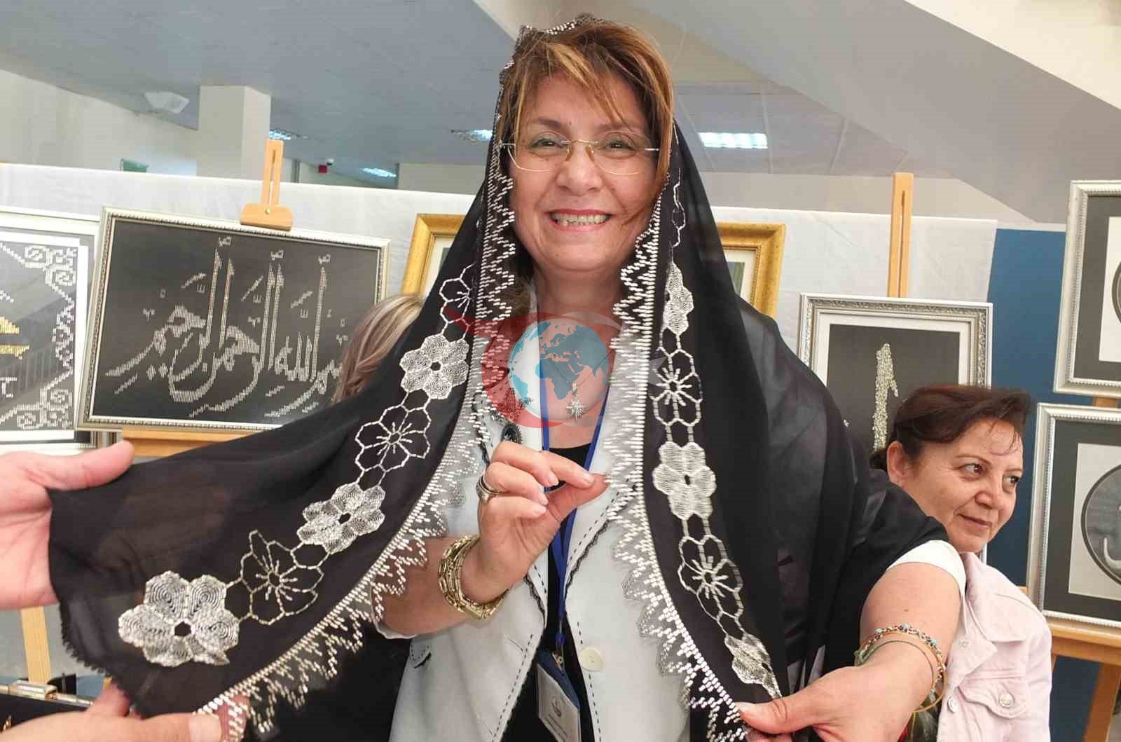 Burhaniye'de Tel Kırma Tekniği İlgi Odağı Oluyor