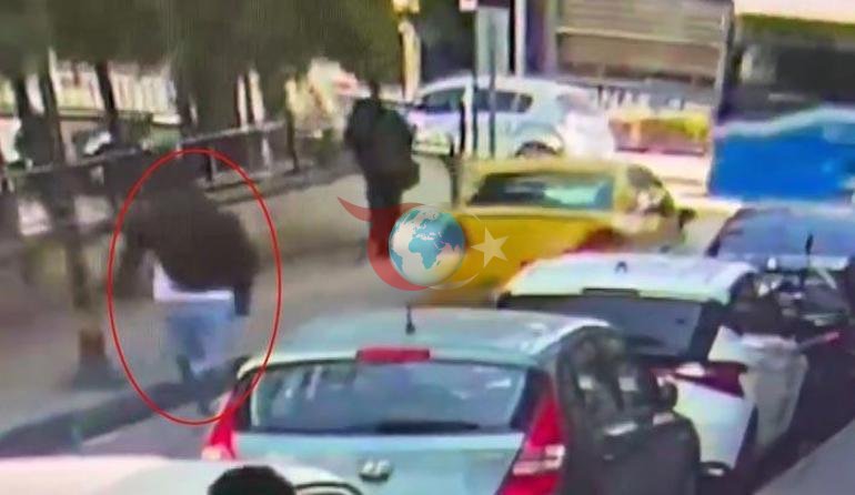 Taksisini gasp etmeye kalkışan kişiyi peşinden koşup yakaladı