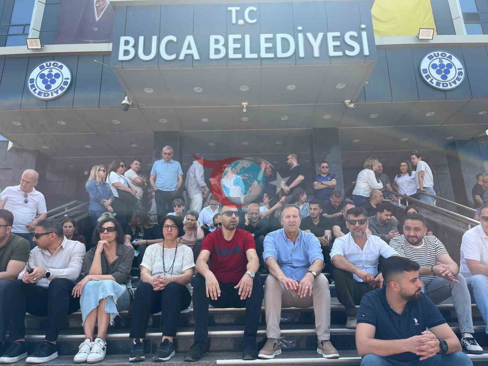 İzmir'de Belediyelerde İş Bırakma Eylemi Gündemde