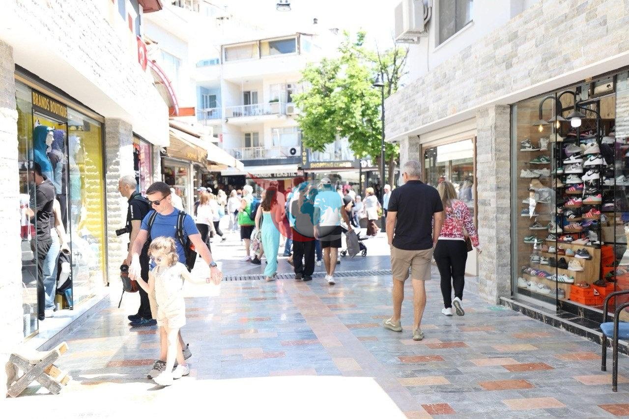 Marmaris'e kruvaziyer akını: Yüzen otellerle rekor sayıda turist bekleniyor