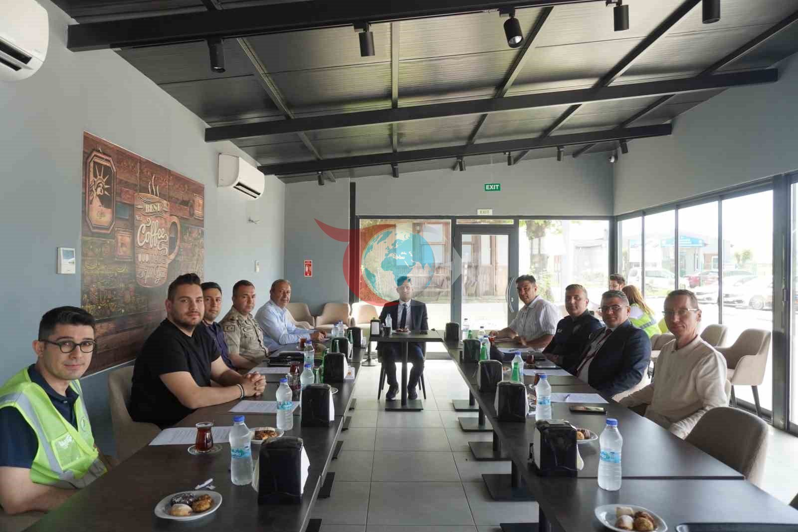 Çaycuma'da Hava Ulaşımını İyileştirme Toplantısı Yapıldı