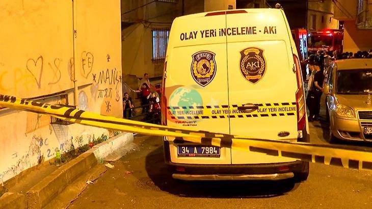 Eyüpsultan'da Çıkan Yangında 4 Kişi Yaralandı