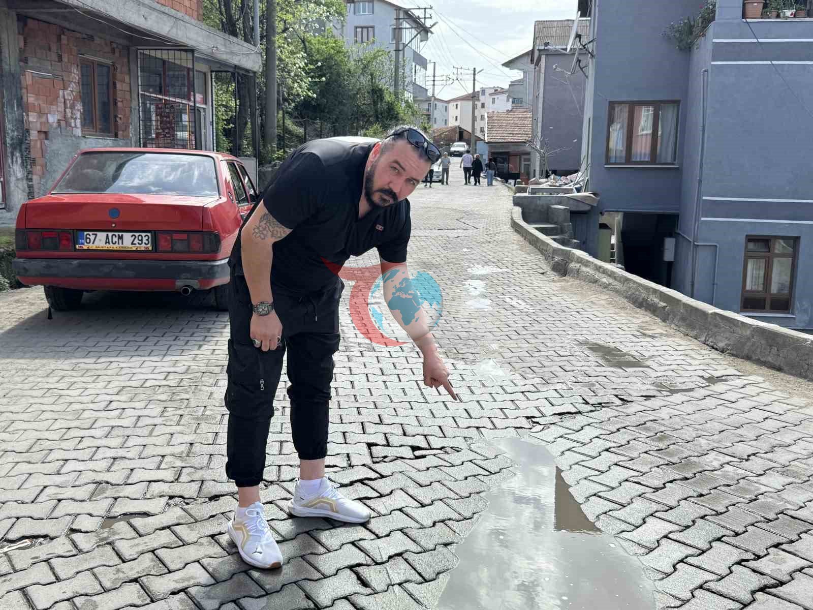 O, yolda qalan uşaqlara reaksiya verdi