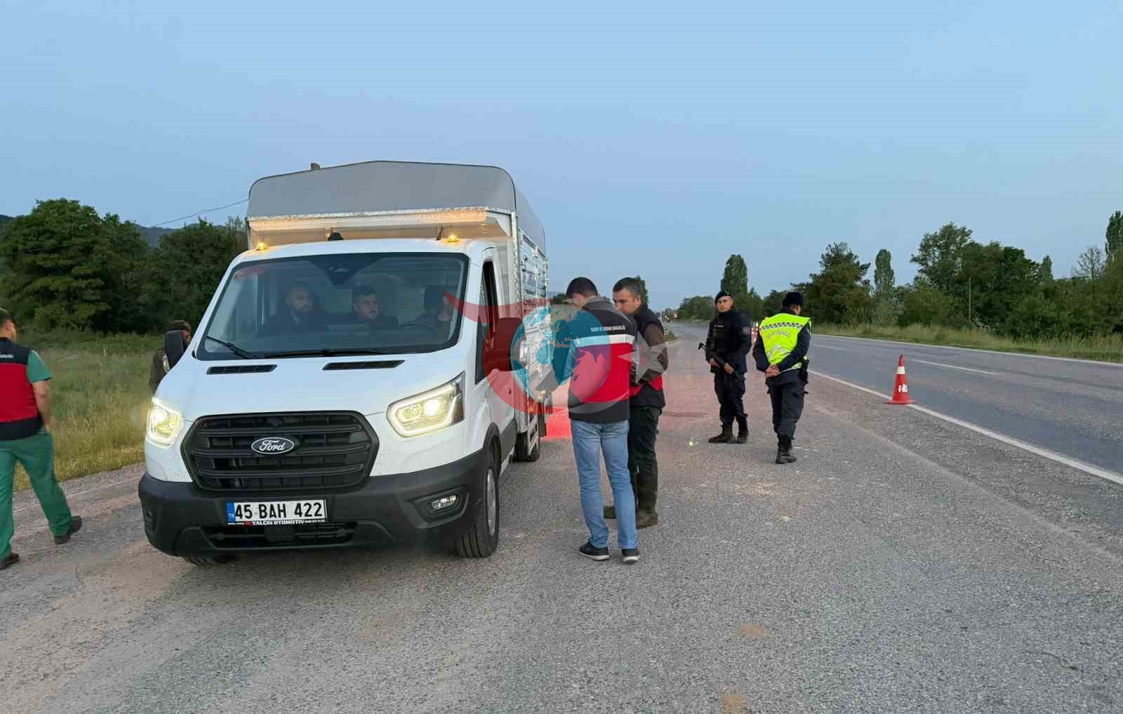 Simav'da Bayram Öncesi Hayvan Nakli Denetimleri Sıklaştırıldı