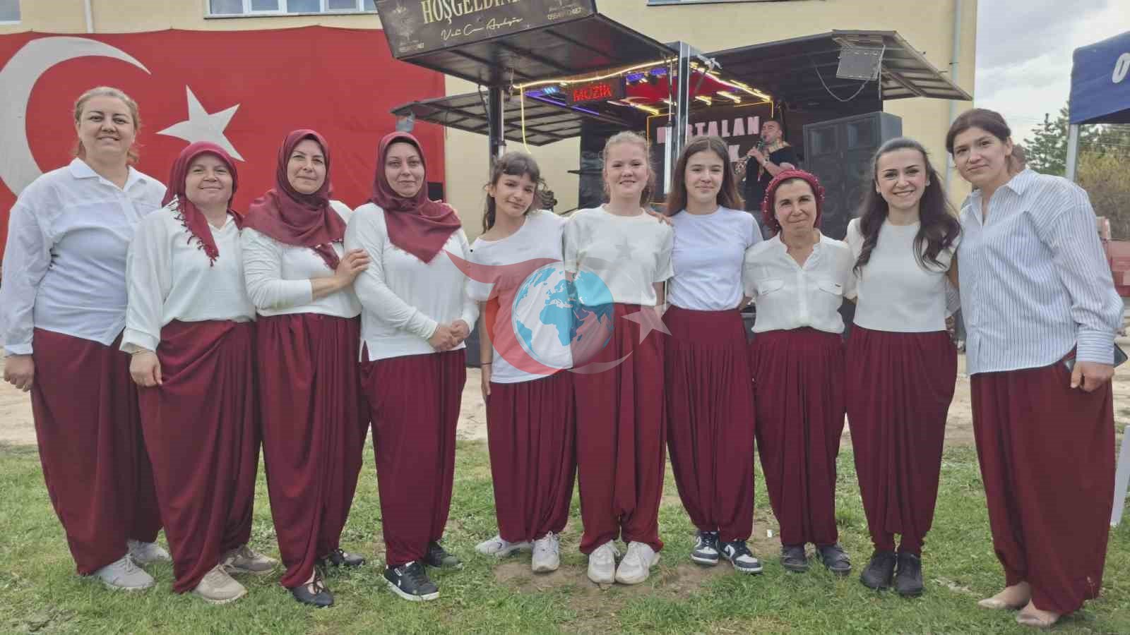 Eskişehir&rsquo;in tarihi Kuyucak mahallesinde Hıdırellez Şenliği