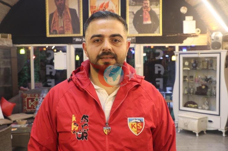 Kayserispor’un küme düşmesi sonrası deplasman tribününde ağlayan taraftar: Çok garip bir duyguydu