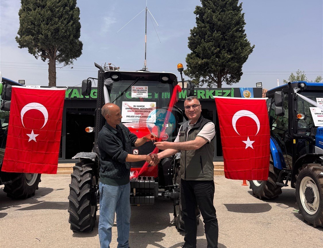 Mersin'de Orman Köylülerine Traktör Destek Programı