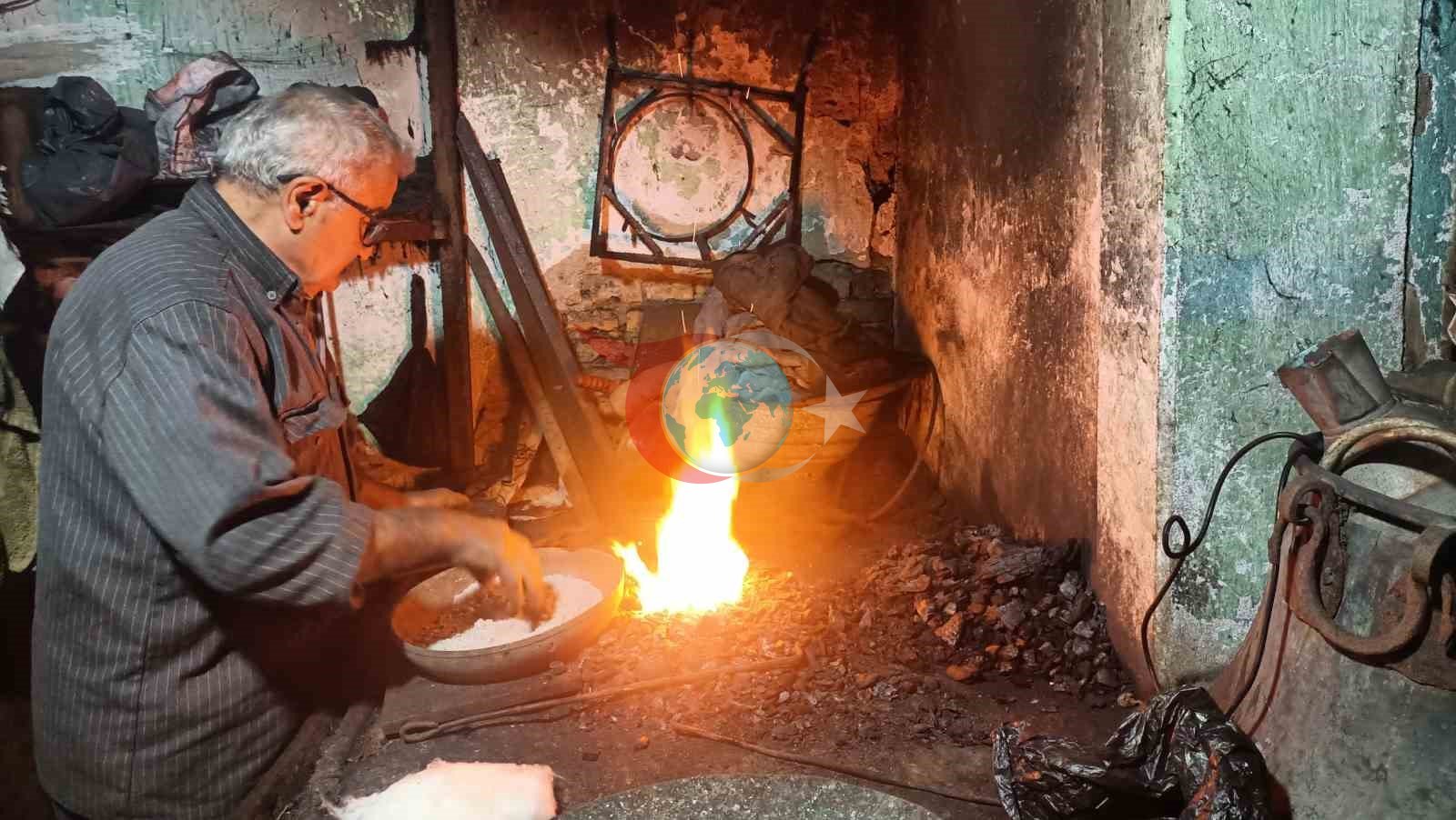 Sinop'ta 45 Yıllık Kalaycı, Mesleği Yaşatmaya Devam Ediyor