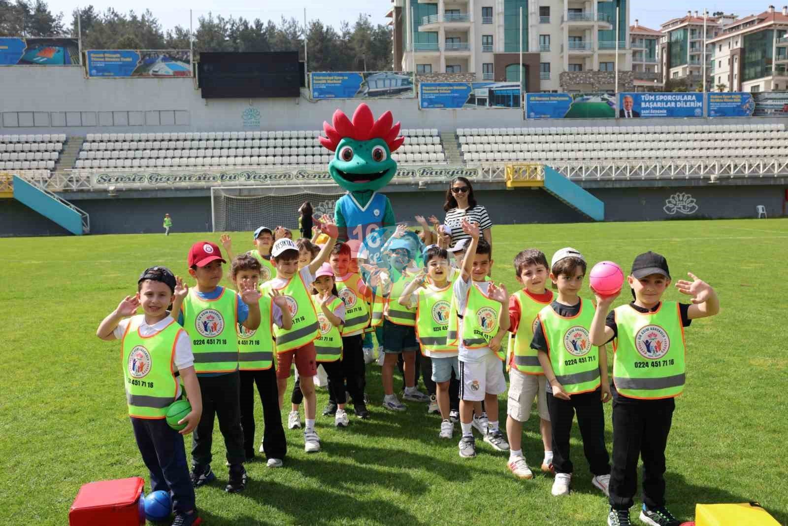 Nilüfer'de Miniklerin Spor Coşkusu: 24. Uluslararası Şenlikler