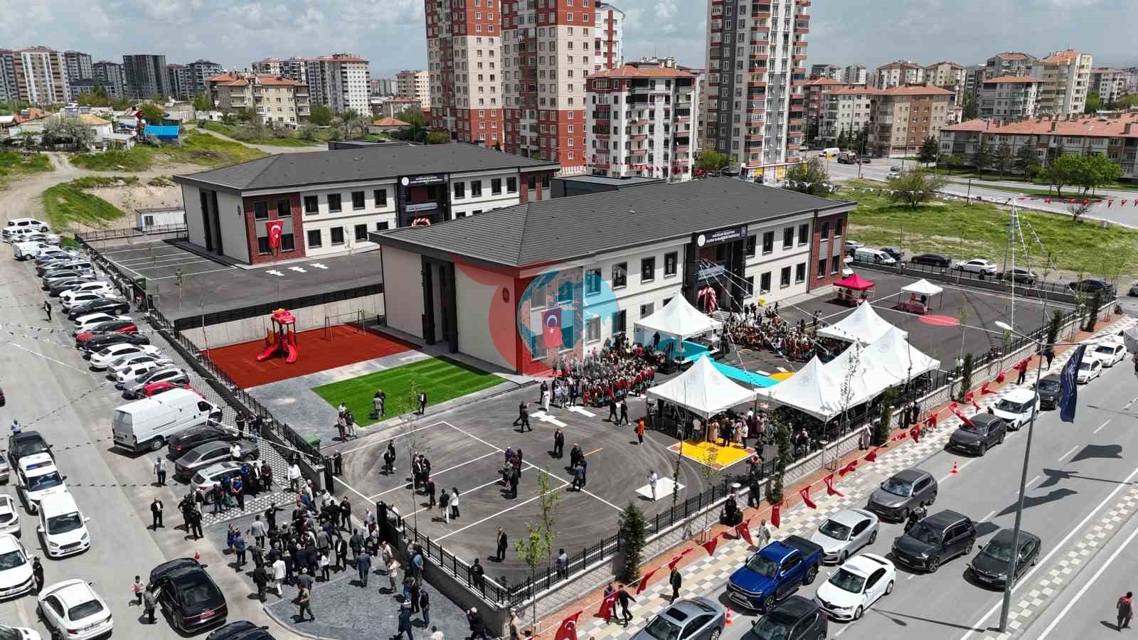 Kayseri'de Eğitim Yatırımı: Melikgazi'den İki Yeni Okul