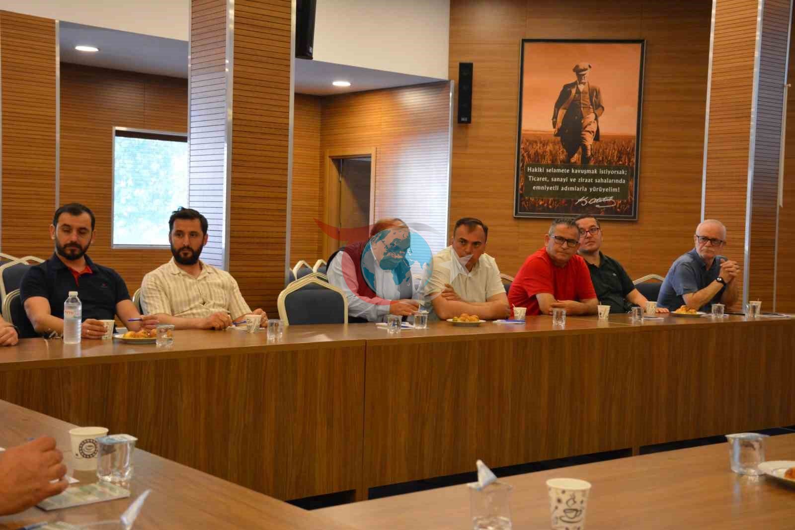 Başkan Özkasap&rsquo;tan zeytinyağı sektörüne birlik ve modernizasyon çağrısı