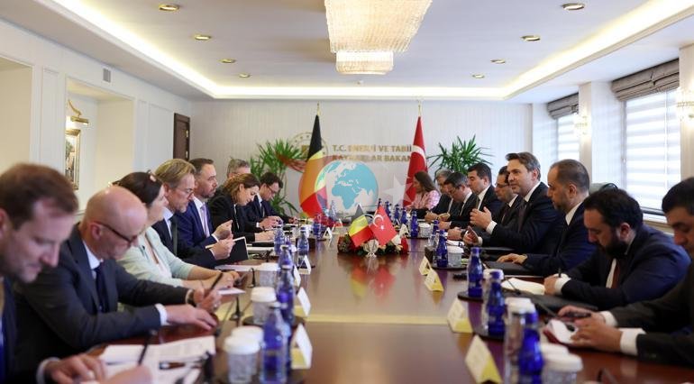 Nazir Bayraktar Belçika Baş Nazirinin müavini Prevot ilə görüşüb