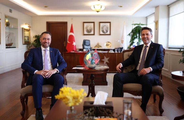 Nazir Bayraktar Belçika Baş Nazirinin müavini Prevot ilə görüşüb