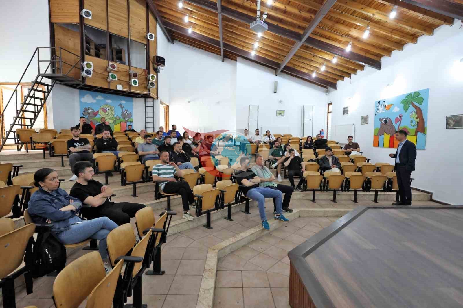 Bursa'da Evcil Hayvan İşletmelerine Özel Eğitim Programı
