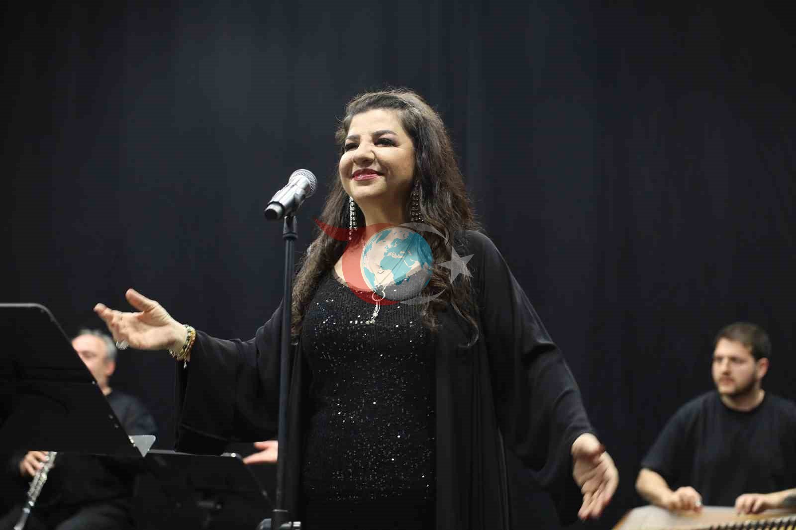 Çiğdem Gürdal Sakarya'da Unutulmaz Bir Konser Verdi