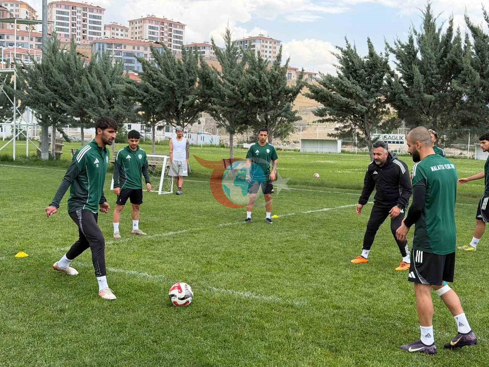 Malatya Yeşilyurtspor'un Final Heyecanı: Tribün Desteği Bekleniyor