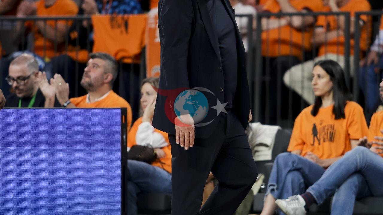 Ergin Ataman'ın Takımı EuroLeague'den Elendi