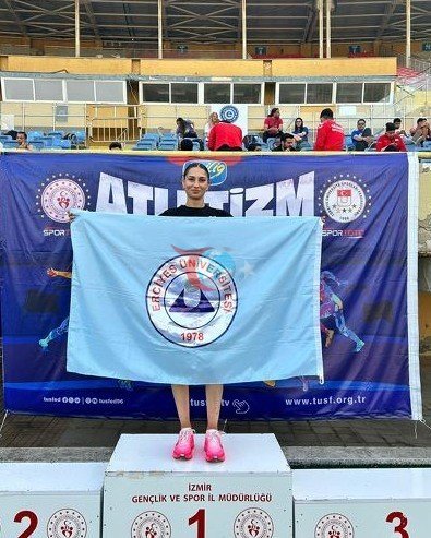 Erciyes Üniversitesi Atletizmde 4 Madalya Kazandı