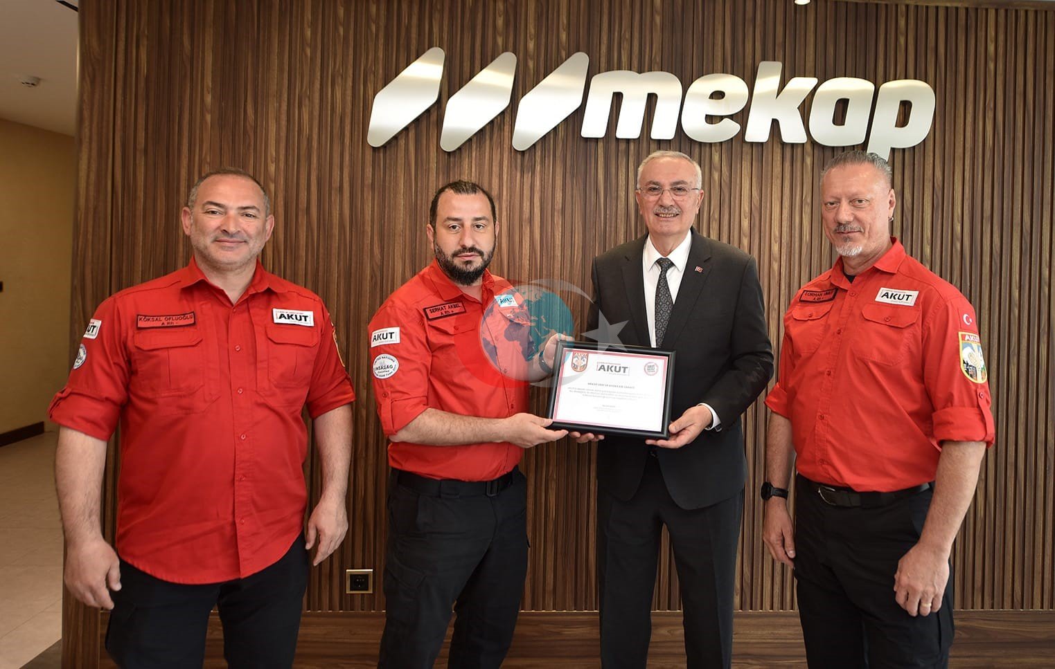AKUT'tan Mekap'a Destek İçin Anlamlı Teşekkür Ziyareti