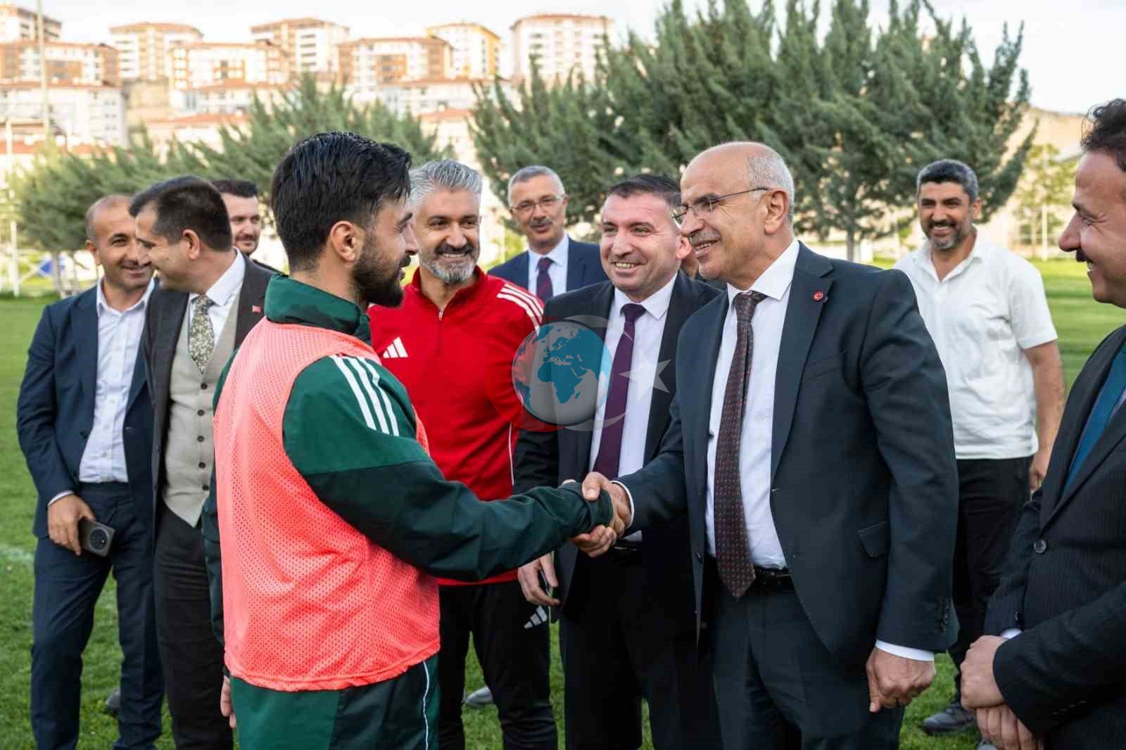 Malatya Yeşilyurtspor'a Başkan Er'den Moral Dolu Ziyaret