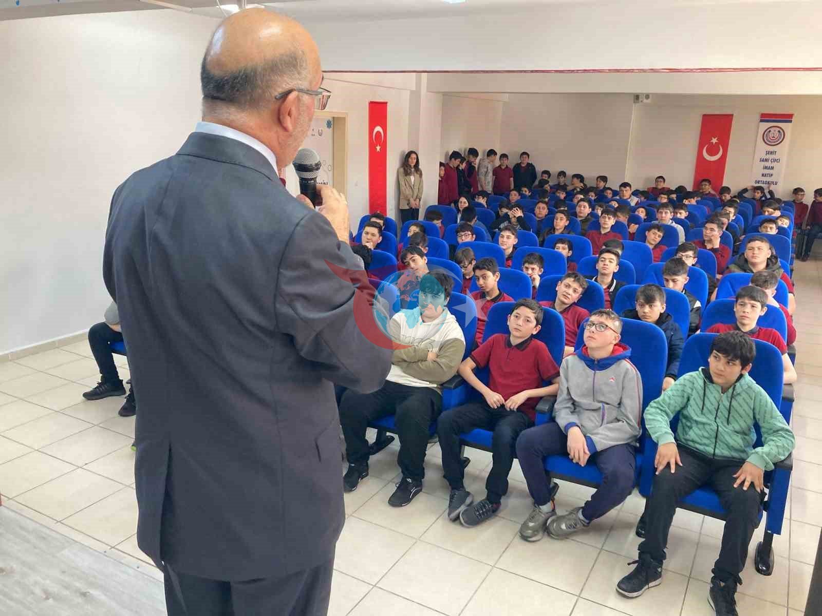 Okullarda değerler eğitimi devam ediyor