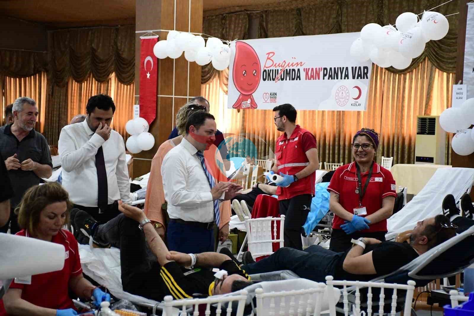 Biga’da ’Bugün Okulumda Kan-panya Var’ etkinliği