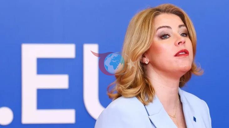 Letonya'da Başbakanın İstifasıyla Siyasi Kriz Derinleşiyor