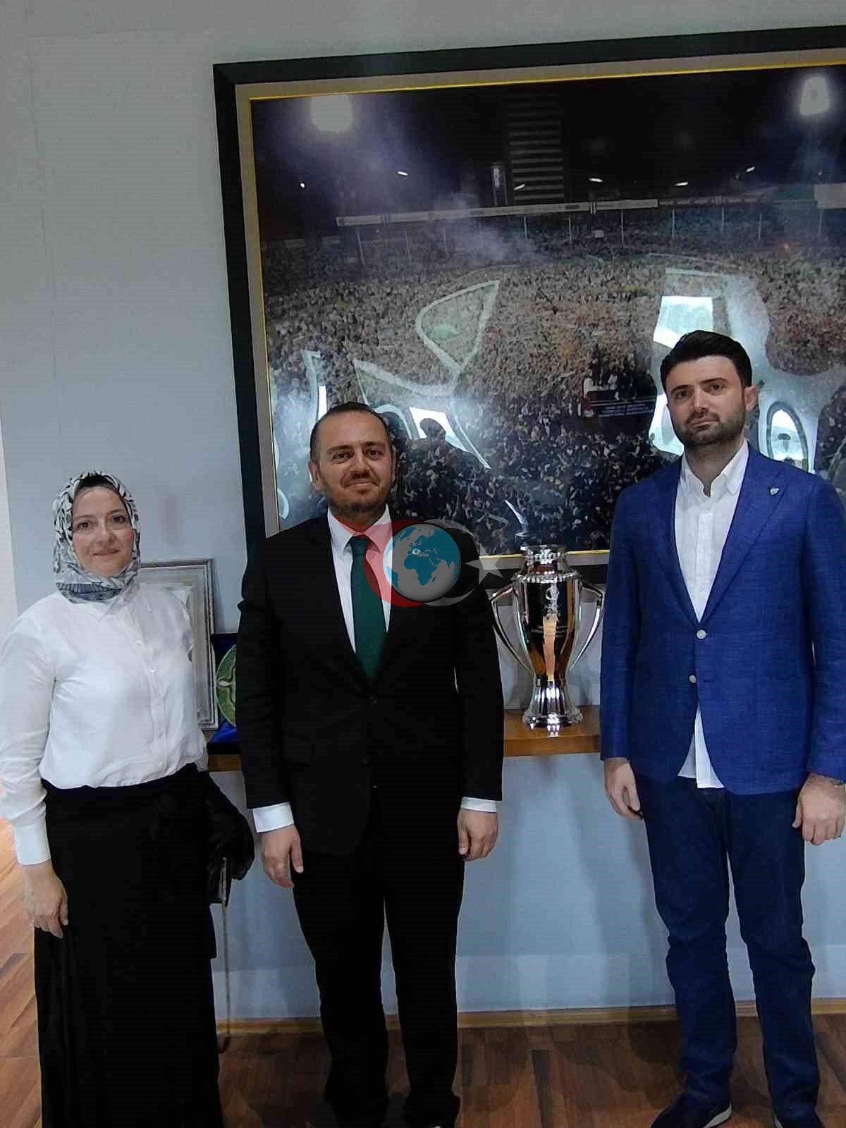 Həyat Xəstəxanasından Bursaspora dəstək ziyarəti