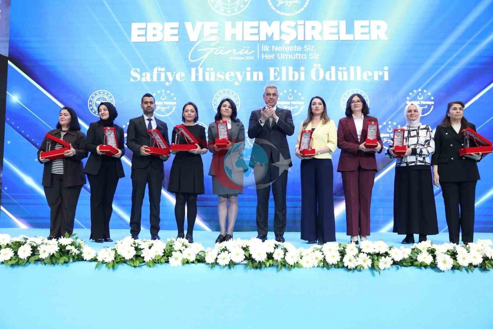 Yılın Hemşireleri Sağlık Bakanlığı Tarafından Ödüllendirildi