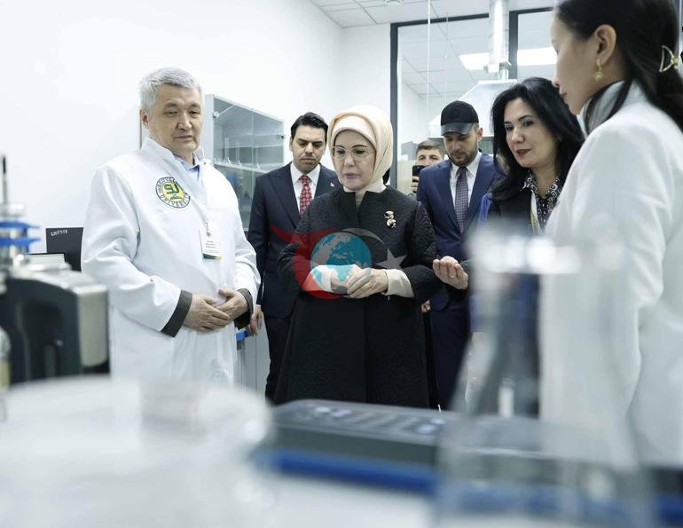 Əminə Ərdoğan Qazaxıstanda Sıfır Tullantı Təhsil Laboratoriyasını açdı