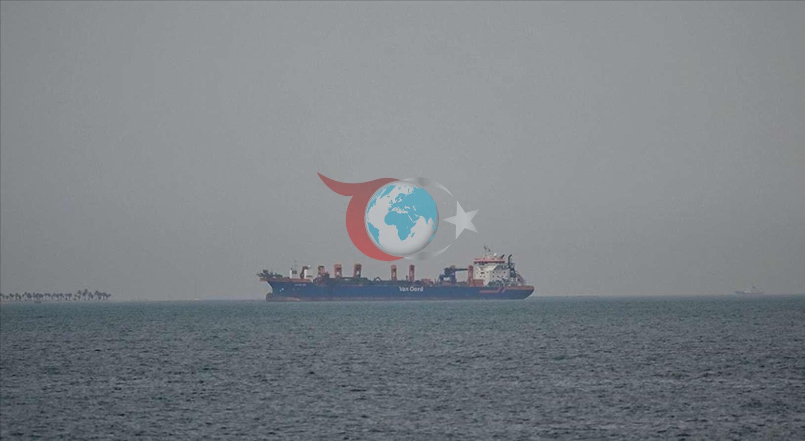 Hürmüz Boğazı'nda Gerilim: İran, BAE Açıklarında Gemiyi Ele Geçirdi