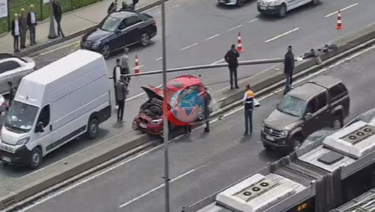 Bakyrköýde geň galdyryjy hadysa: Polýus ulagyň üstünden agdaryldy