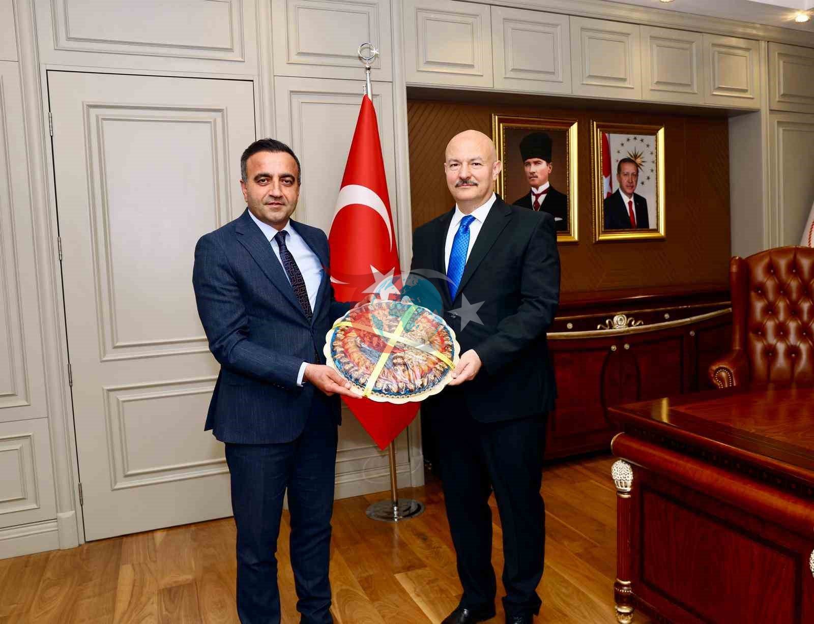 Akçadağ'dan Adıyaman Valisi Abdullah Küçük'e Anlamlı Ziyaret