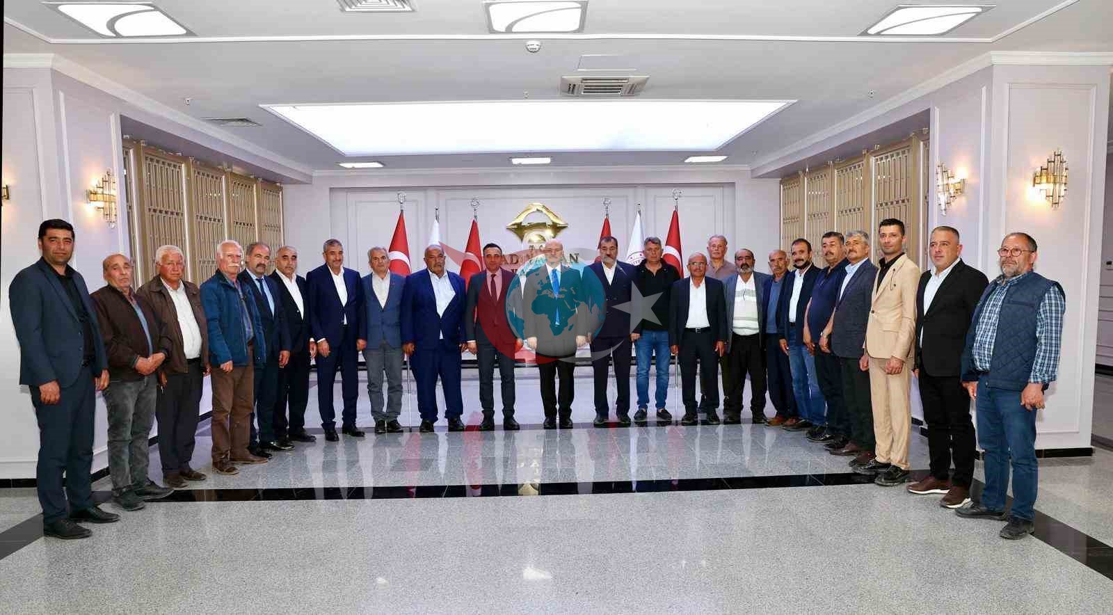 Akçadağ&rsquo;dan Vali Küçük&rsquo;e hayırlı olsun ziyareti