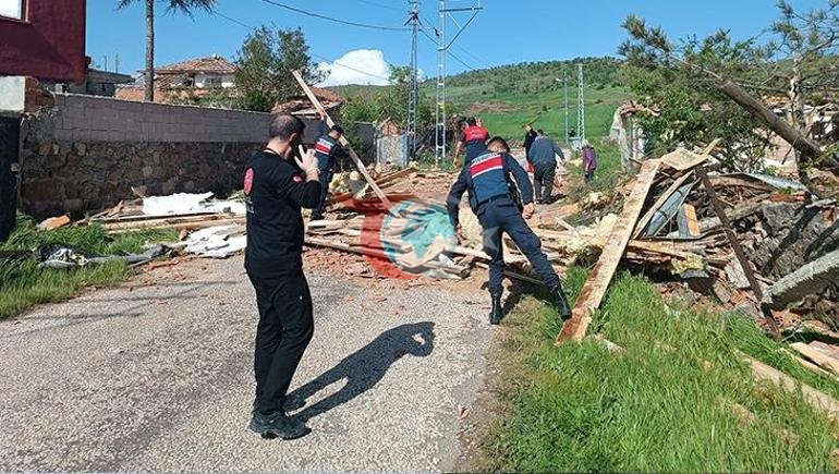 3 ilde dev hortumlar oluştu Görüntüler peş peşe paylaşıldı