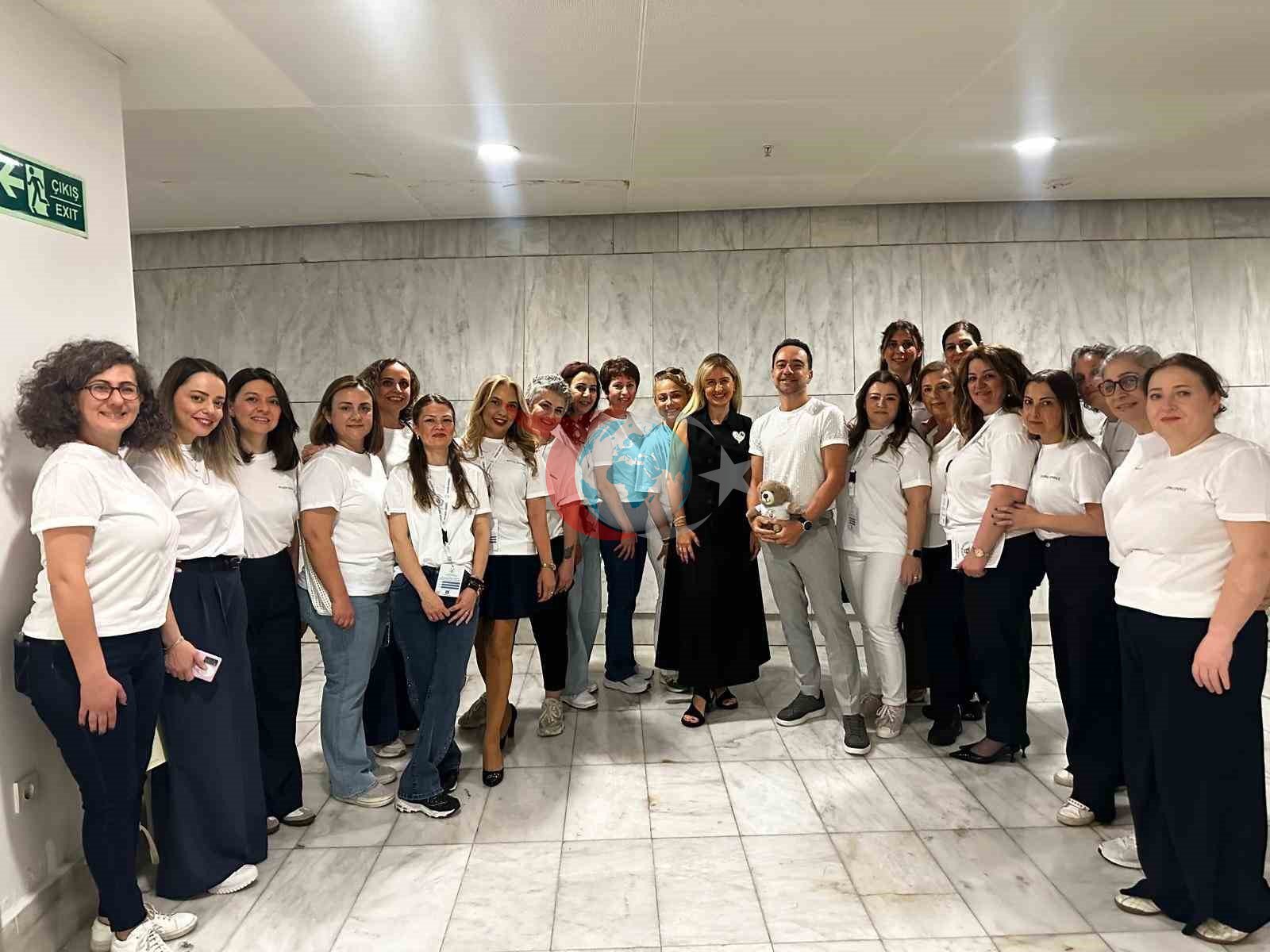 Hatay'daki Çocuklar İçin Kaan Sekban'dan Gülme Dolu Gece
