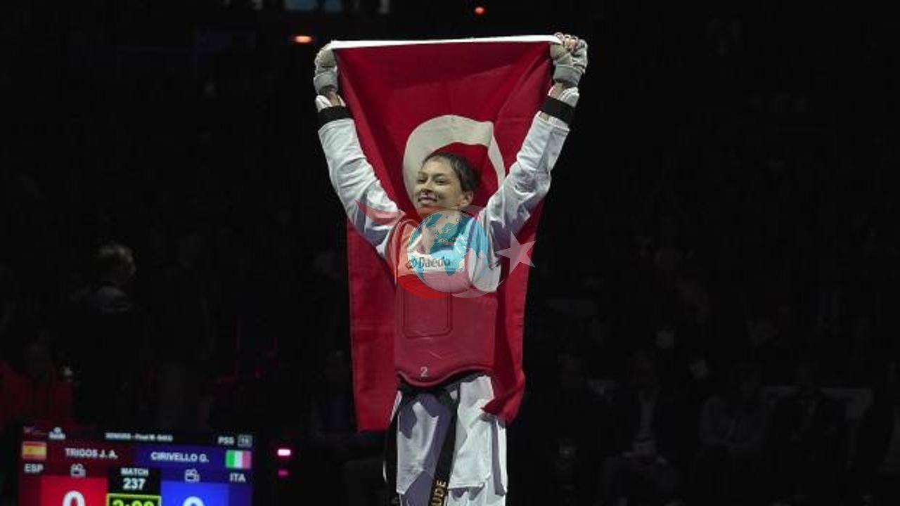 Türk atlet Elif Sude Akgüldən Avropada Böyük Uğur!