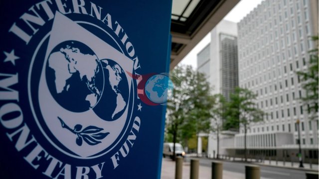 Küresel Ekonomi Darboğazda: IMF Ülkelerin Yardım Talebini Karşılıyor