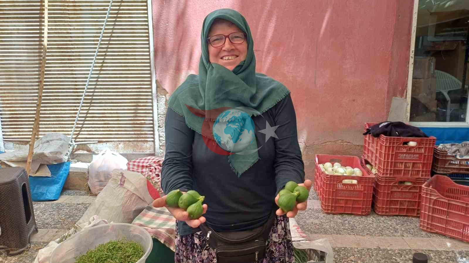 Aydın'ın Deli İlekleri Pazar Tezgahlarında Yoğun İlgi Görüyor