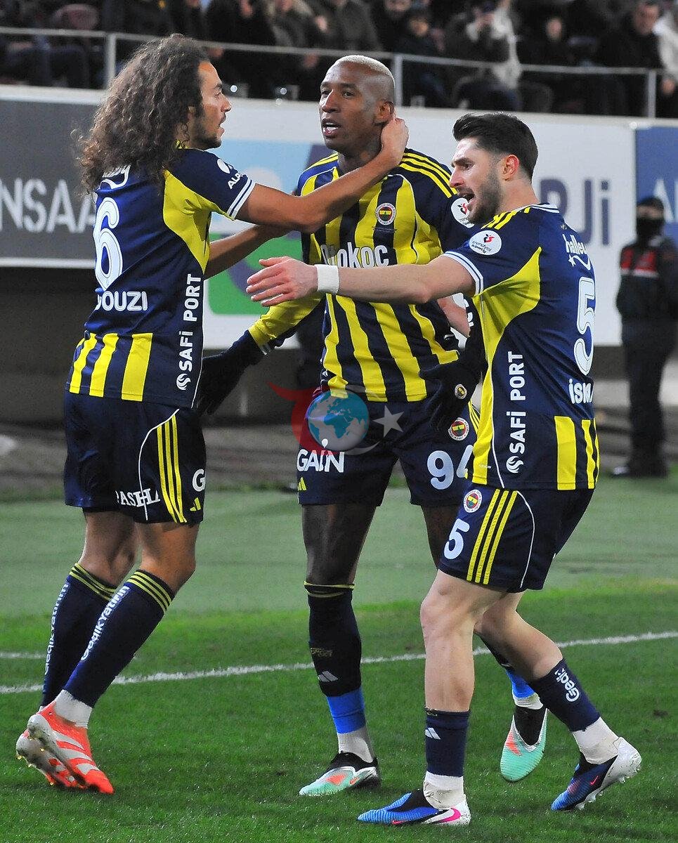 Guendouizi, Talisca və İsmail Yüksək