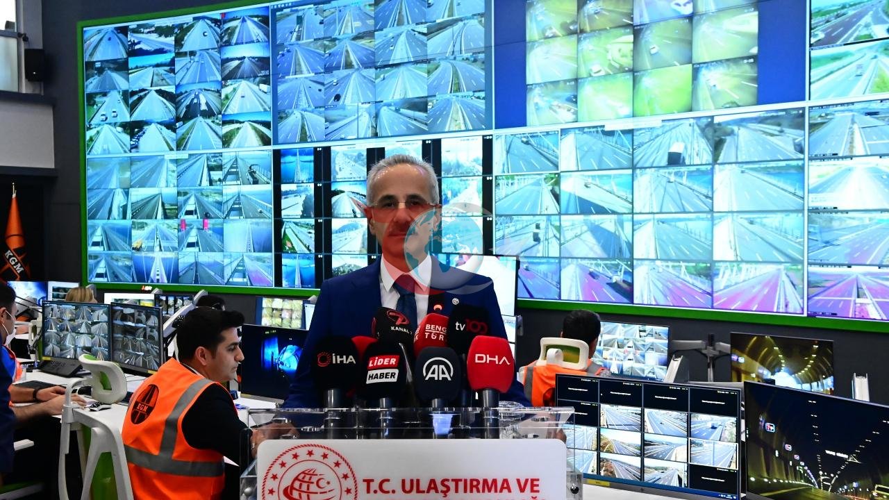 Bakan Uraloğlu Bayram Trafiği İçin Yeni Önlemleri Açıkladı